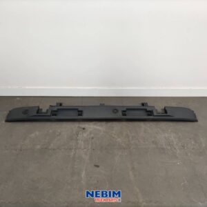 Volvo - 84055530 - Paravan midden FH4