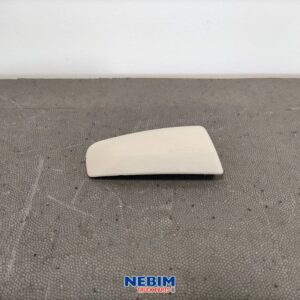 Volvo - 82862131 - Kap